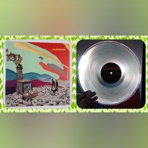 📀Sporty Lee Allotropes Cola Clear Vinyl📀